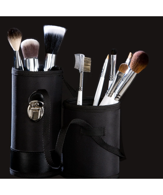 Cilindro porta-pinceles.